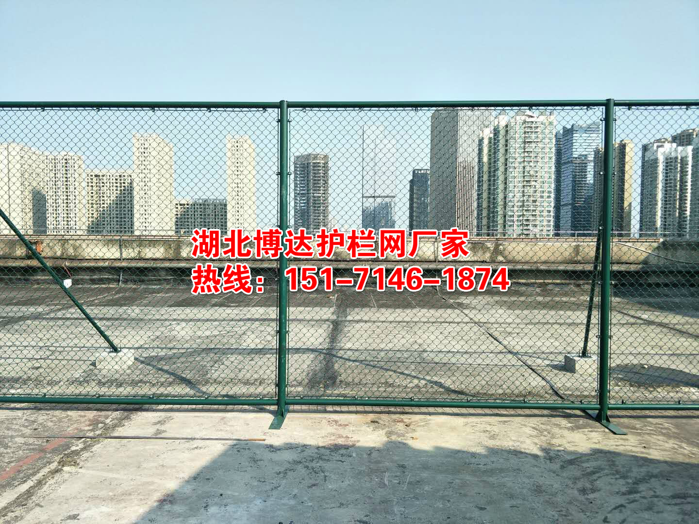 <b>武漢道路護欄如何選購？</b>